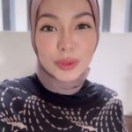 Nad Zainal Instagram - Bila dah jadi mak kepada 3 orang anak, diri sendiri bukan lagi keutamaan.. rasa nak belah 5 badan ni, mana nak layan suami, urus anak.. energy kadangkala drop, senang sakit, sebab tu Nanad amalkan Jamu… tapi Nanad amalkan 1 je jamu, Jamu SEERI semua complete, bagi TENAGA, buanng ANGIN, buat kulit BERSERI @nurrifa.hq