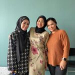Nad Zainal Instagram – THE JIRANS 

Thank you @devuschka__ untuk mee kari tadi

#gengMelawati
