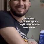 Nad Zainal Instagram - Makin naik syeikh GURU BESAR fuhhhhh tak sangka kahwin dengan budak pandai macamni dia punya level tu 🤣🤣🤣 seram sejuk satu je mommy nak cakap, GOODLUCK YEM BOY Guru Besar mengharapkan anak murid berjaya ♥️ @ungkuismailaziz terima kasih Che Gu Besar - Cikgu Kelas, Teacher Farah