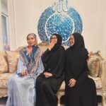 Nad Zainal Instagram – Sesi berpopiah dan bersoto 
terima kasih atas jemputan
terasa kerdil bila diriku ini,
dua idola depan mata ♥️

@umieaida9 
@khiriah17