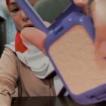Nad Zainal Instagram – nampak tak mood raya dah mari..

orang raya beli sofa, kita beli compact powder..

cuba kira berapa kali Budi tanya soalan…

yang penting muka mak Budi dah kalis minyak goreng ikan kat muka.. 

terbaik! support local! 

code light sesuai buat orang kulit kuning langsat

@nurrifa.hq