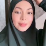 Nad Zainal Instagram – Selesai mengunjungi majlis penuh manfaat 

terima kasih atas jemputan DS Umie Aida , Pn Erma Fatima dan Mira 💕

lens @faboulooks_hq 
code Space Brown