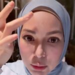 Nad Zainal Instagram – Sharing 

tengah cari foundation mesra dompet dan masuk dengan semua jenis warna kulit? 

ok tonton sampai habis

@skinellehq