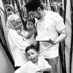 Nad Zainal Instagram - 2023

antara yang terbaik dalam 2023

semoga 2024 bertambah baik 

amin yra