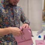 Nad Zainal Instagram - Customer beli 1semalam, harini datang borong semua design terus!! alhamdulillah cepat datang guys di J Hotel Kiulap @nadikesumabynadzainal