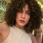 Nada Moussa Instagram – ألبوووم بعنوان….يا سلاااااااااااام 🤨

#crazy #funny #fun #beyourself #loveyourself #natural #curlyhair 

@tatianahabchyofficial 📸