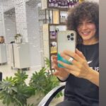 Nada Moussa Instagram – Happiness is a new haircut 😍💇‍♀️

@krissbeautysalons @krisshelou 
#life #curlyhair #freedom #postivevibes #fun #crazy #travelling