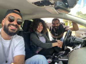 Nada Moussa Instagram - فين باقي فلوسي..والبدل؟ عايزهم..أه و فيه نص ساندوتش نسيته عايزاه برضه😒😒 @omarsharky @iamseifzahran
 #مين_اللي_صاحب_آيه ؟