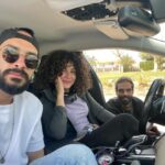 Nada Moussa Instagram - فين باقي فلوسي..والبدل؟ عايزهم..أه و فيه نص ساندوتش نسيته عايزاه برضه😒😒 @omarsharky @iamseifzahran #مين_اللي_صاحب_آيه ؟