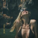 Nadezhda Sysoeva Instagram - На необитаемом острове 🥰🏝️