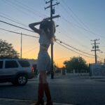 Nadia Turner Instagram - the sun is in my eyes🍓