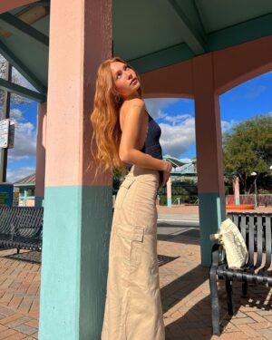 Nadia Turner Instagram - choo choo 🚂