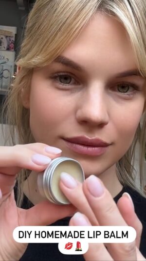 Nadine Leopold Instagram - So many lip balms I’ve tried just made my lips even more dry so I thought, why not make my own so I know exactly what’s in it and it’s so much easier than you think 🥰 just used all organic products like beeswax, shea butter, vitamin e, jojoba oil & honey 💗 #diy #lipbalm #skincare