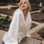 Nadine Leopold Instagram - Cozy vibes for Friday 🦋