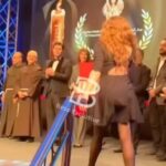 Nahed El Sebai Instagram - سعيدة و ممتنة جدا للمهرجان الكاثوليكي و لابونا بطرس دانيال شكرا علي ١٠ جوايز لفيلم ١٩ ب و شكرا لصناع فيلم ١٩ ب حقيقي استمتعت و استفدت.جدا بالتصوير معاكم. انا بهدي الجائزة لامي لانها كانت بتحب قوي الفيلم و بتحب جداً المهرجان الكاثوليكي