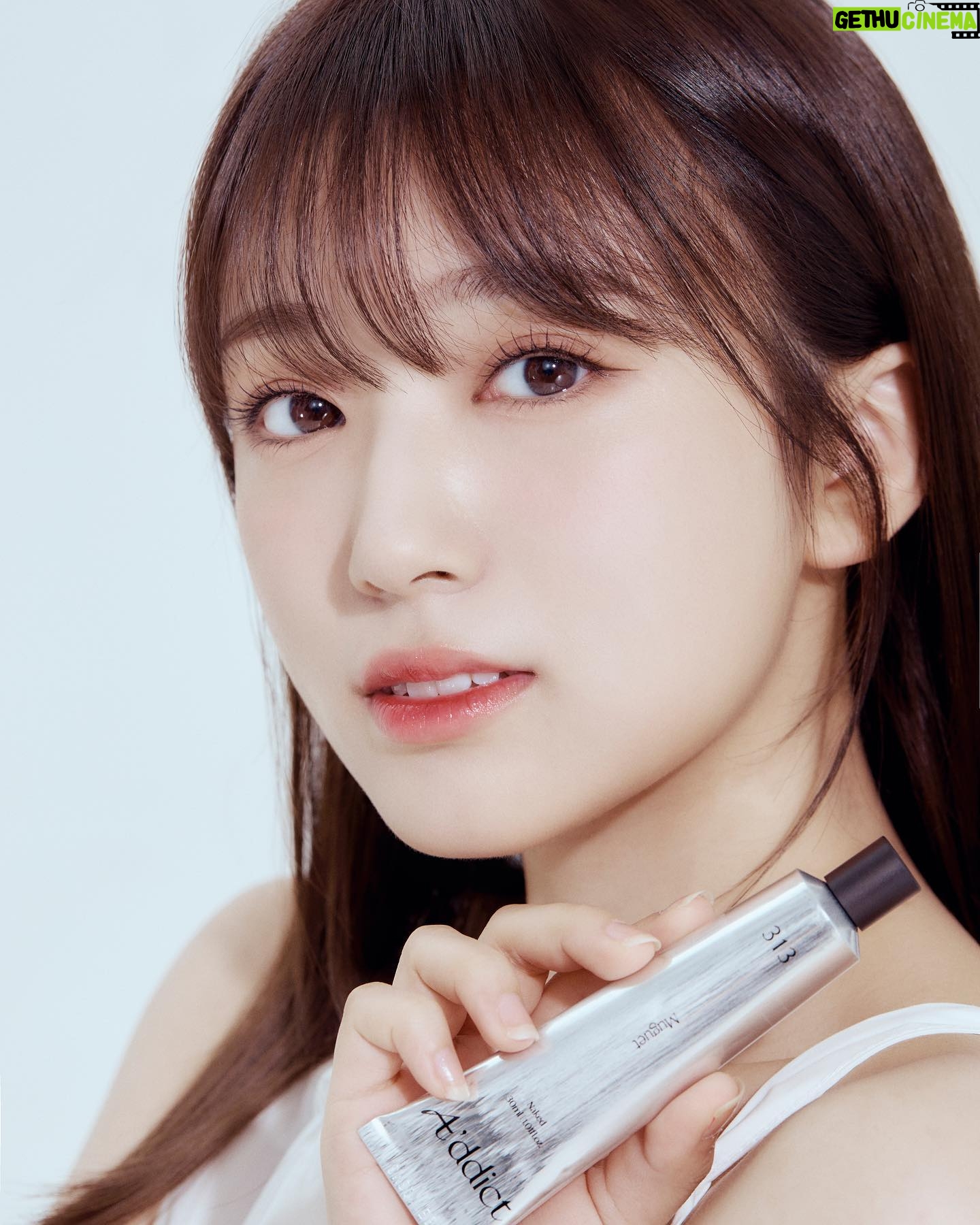 Nako Yabuki Instagram - Addict(エイディクト)@addict_jp の ジャパンアンバサダーに就任しました🌷 韓国で撮影したキービジュアル、とてもお気に入りです☺︎ もぎたての果実のような香りや爽やかなお花の香りなど身に纏ったり、お部屋にフワッと香らせたい香りが沢山あり私も愛用させていただいてます💟 これから皆さんにエイディクトの魅力をお届けするのが楽しみです🫧 #PR @addict_jp #Addict #エイディクト