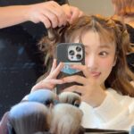 Nako Yabuki Instagram - 天使の日👼🏻 ってことで天使の羽みたいな髪(途中経過)した時の笑