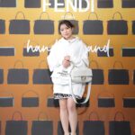 Nako Yabuki Instagram - FENDIのポップアップに招待していただきました💖 職人技を実際に見ることができます！✨ とっても素敵な空間でした😌 #FendiHandinHand @FENDI #FendiBaguette #FendiPeekaboo #fendi #PR