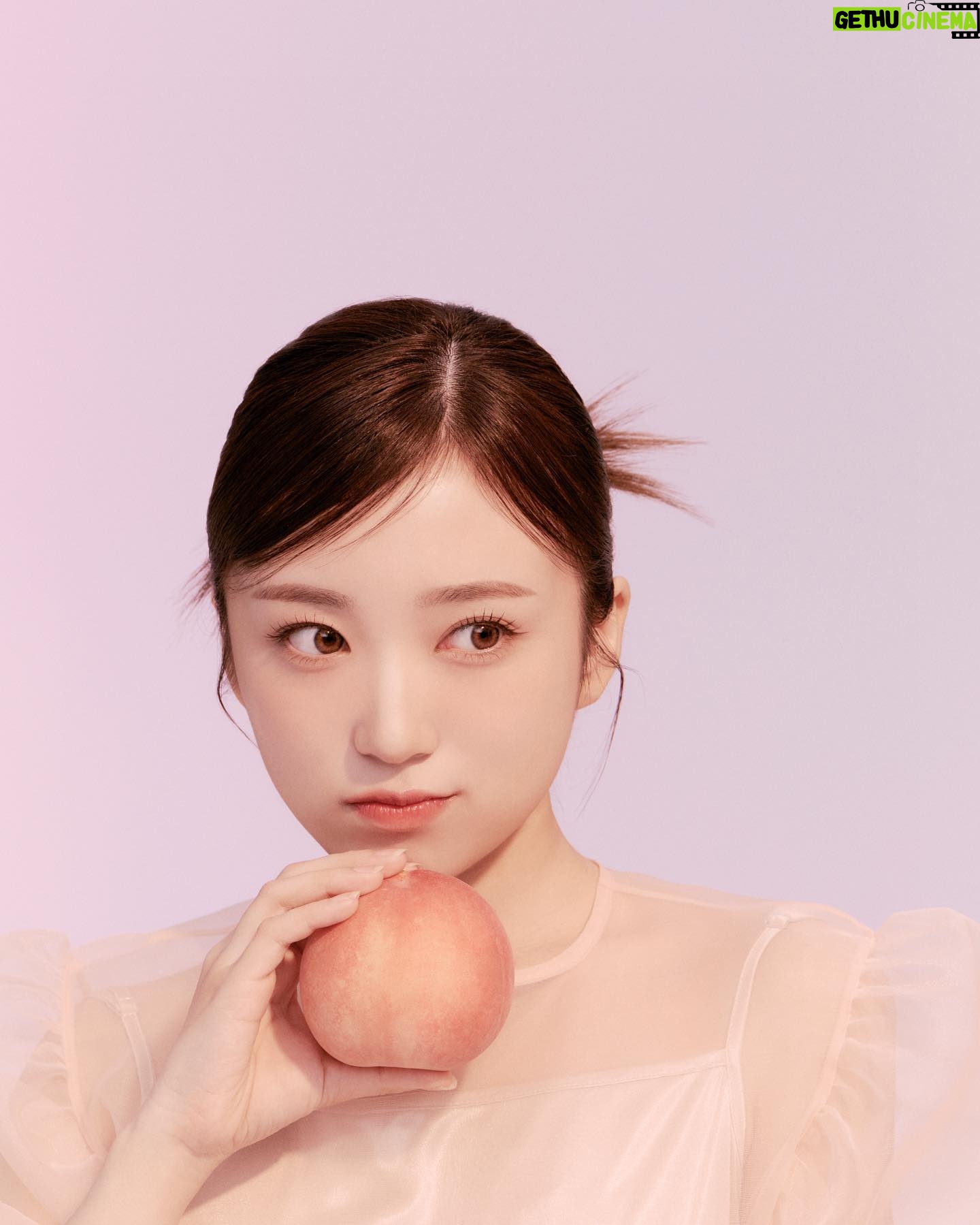 Nako Yabuki Instagram - Addict(エイディクト)@addict_jp の ジャパンアンバサダーに就任しました🌷 韓国で撮影したキービジュアル、とてもお気に入りです☺︎ もぎたての果実のような香りや爽やかなお花の香りなど身に纏ったり、お部屋にフワッと香らせたい香りが沢山あり私も愛用させていただいてます💟 これから皆さんにエイディクトの魅力をお届けするのが楽しみです🫧 #PR @addict_jp #Addict #エイディクト