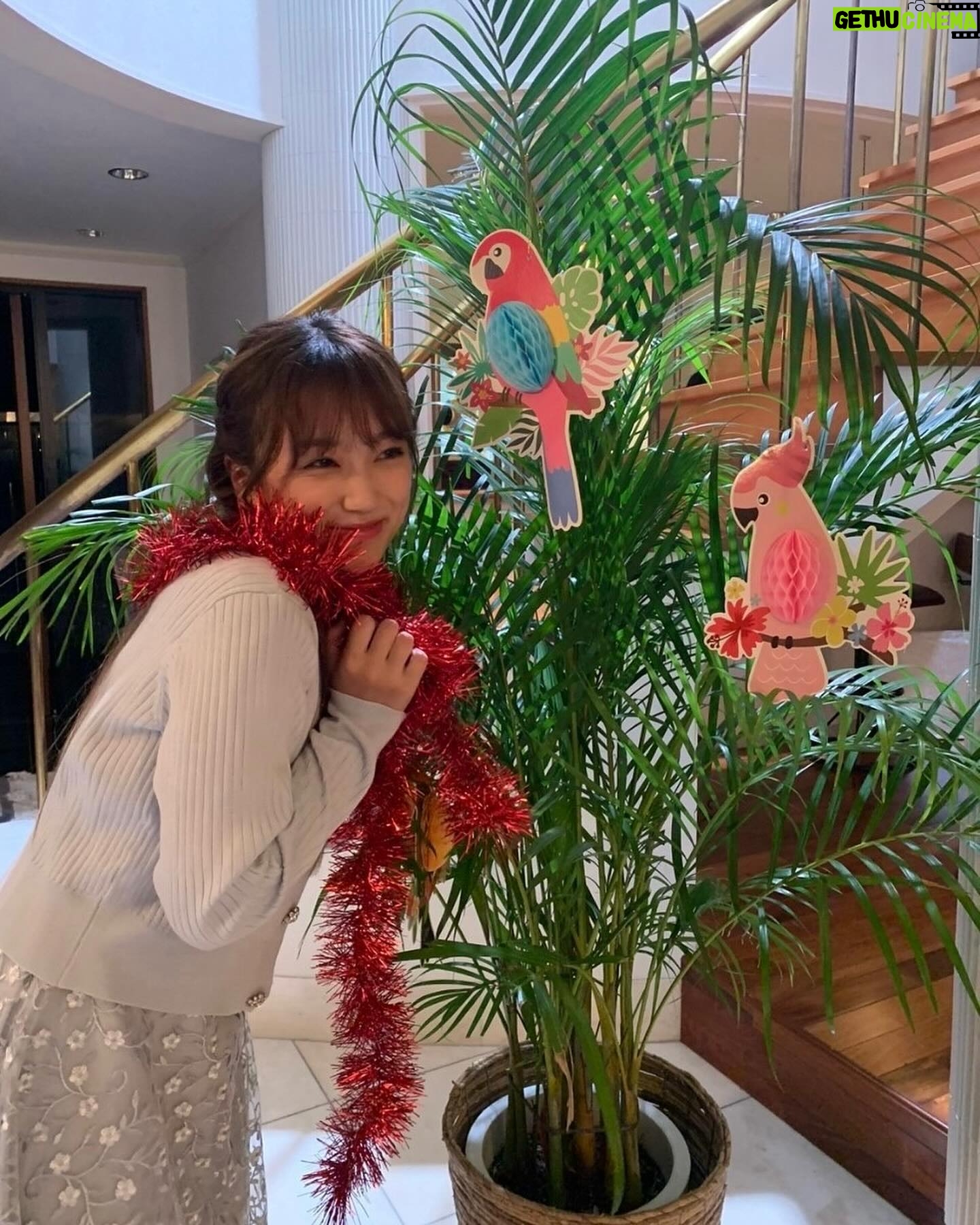 Nako Yabuki Instagram - ドラマL『18歳、新妻、不倫します。』 最終話が放送されました🌷 ドラマで初めてのヒロインということで、現場に入る前から緊張も不安も大きかったし、撮影しながらもすごく悩むことが多かったです。 でも本当にたくさんの方に支えられて最後まで三条明花を演じることができました。 最後までご視聴いただき、新妻不倫を愛してくださり、ありがとうございました! そしてDVD&Blu-ray BOXの発売も決定したので、ぜひチェックしてみてください✨