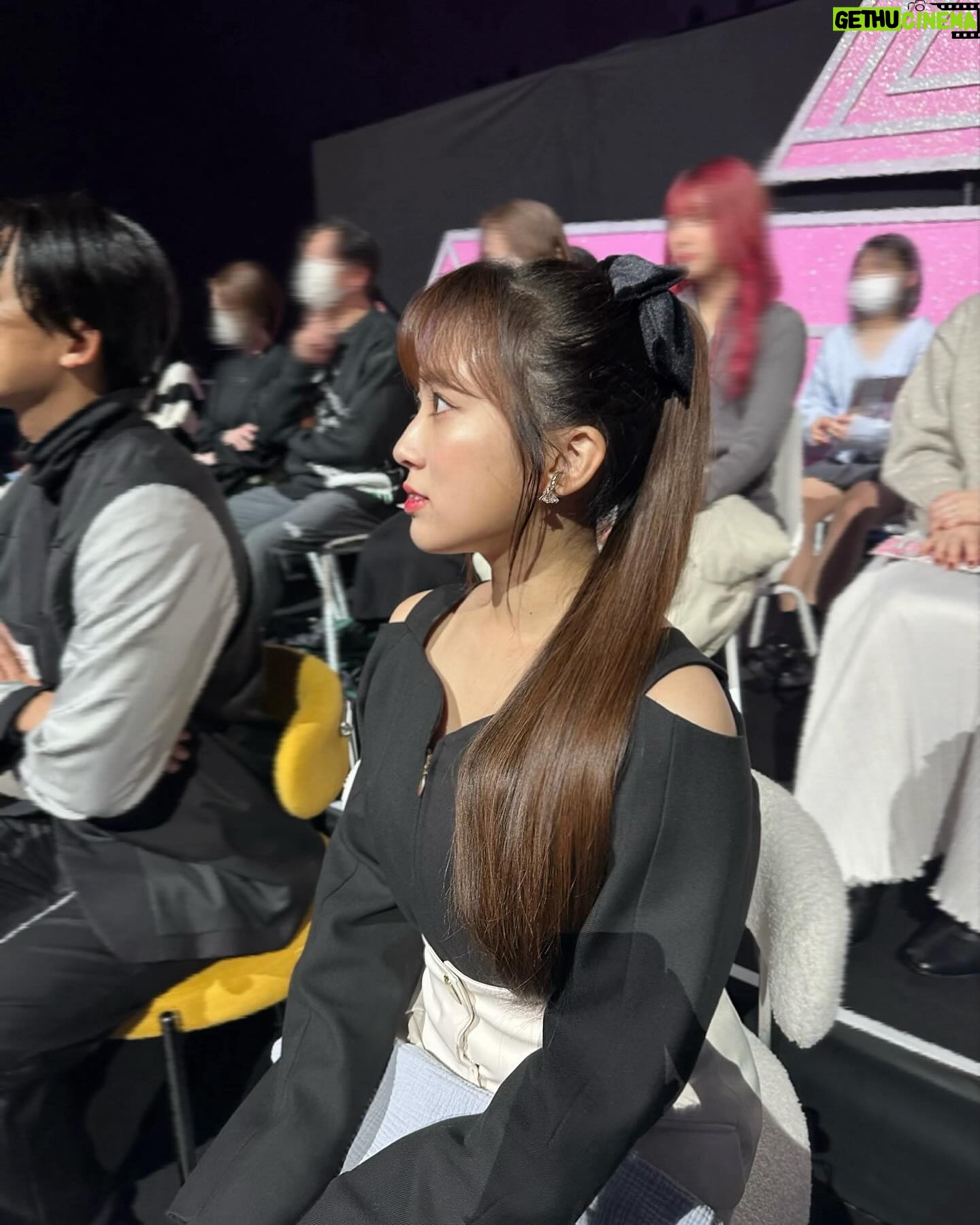 Nako Yabuki Instagram - PRODUCE101 JAPAN THE GIRLS FINAL 拝見させていただきました🎤 自分があのステージに立っている時を思い出しました💭 番組が始まってからこれまで、楽しいこともあれば、本当にたくさん悩んだり、上手くいかなくて悔しい思いをしたこともあったと思います。 でも今日のステージに立ってる練習生の皆さんは本当にキラキラ輝いてて… このオーディションにかける想い、これまでの努力がギュッと詰まった素敵なステージだったと思います🌸 本当にお疲れ様でした! そして、直後の緊急生配信SPもありがとうございました✨ ME:I、そして今回は惜しくもデビューを逃してしまった練習生の皆さんの応援を、これからもよろしくお願いします😊