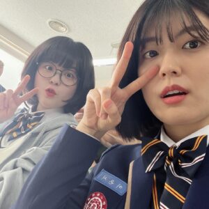 Nam Ji-hyun Instagram - 주말에도 하이쿠키🤭
정한고 최고 귀요미 다현이와
최고 금쪽이… 곽민준☺️☺️