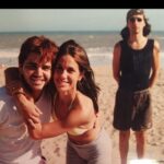 Nancy Dupláa Instagram - Hoy cumplen mis amigos @estebanprol15 y @sebadecaro por esas sincronicidades de la vida…el mismo día… Gracias x las risas amigos Por la palabra precisa ..y amorosa….siempre … Por ayudarme a verme de otra manera…más compasiva.. Gracias x la música!!! Los adoro para siempre!!! Feliz cumple