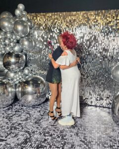 Nany People Instagram - Aquele encontro de Milhões... O coração acelera... A boca seca... E a Emoção nos invade!!! Amada @xuxameneghel Obgda por tanto... @naviodaxuxa @promoacaooficial