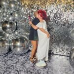 Nany People Instagram - Aquele encontro de Milhões... O coração acelera... A boca seca... E a Emoção nos invade!!! Amada @xuxameneghel Obgda por tanto... @naviodaxuxa @promoacaooficial