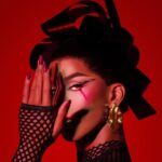 Naomi Smalls Instagram - Gimme a BEAT, with a lot of POP. New @shiseido POP PowderGel Eyeshadows are waterproof, crease resistant, easy to blend and highly pigmented! Shades available in matte, shimmer, and sparkle ready to create any glam your heart desires. Available @shiseido #shiseidomakeup