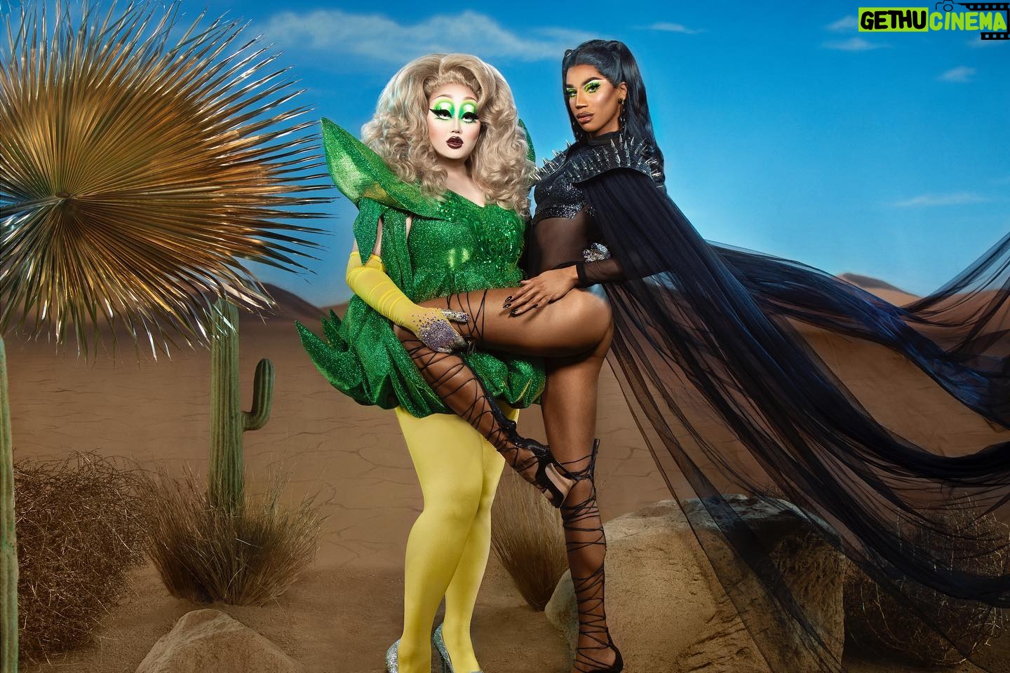 Naomi Smalls Instagram - @kimchi_chic X @naomismalls for @kimchichicbeauty 2 Queens 1 Desert available NOW! Link in bio 🌹💚