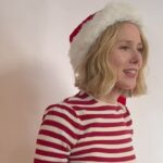 Naomi Watts Instagram – Nothing screams Christmas like a mood swing. How’s your Xmas mood? Feeling naughty or nice? @iam_stripes
📸: @wattsupphoto