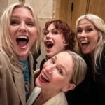 Naomi Watts Instagram – What’s better than a day of learning and laughing?! 🧠😂 With these 3 hotties at the #TheNewPauseSymposium yesterday. @mollyringwald @laurabrown99 and @alisavolkman. 💜🖤🤍
@iamstripes x @thisistheswell