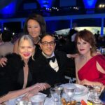Naomi Watts Instagram - Alina Cho one of the coolest freaking chics I know. So fun celebrating you receiving the CFDA’s Media Award last night. What a beautiful night of fashion and friendship in the most wonderful setting, topped with a glorious chicken pot pie! 🥧😋 @thealinacho @cfda @carolinaherrera