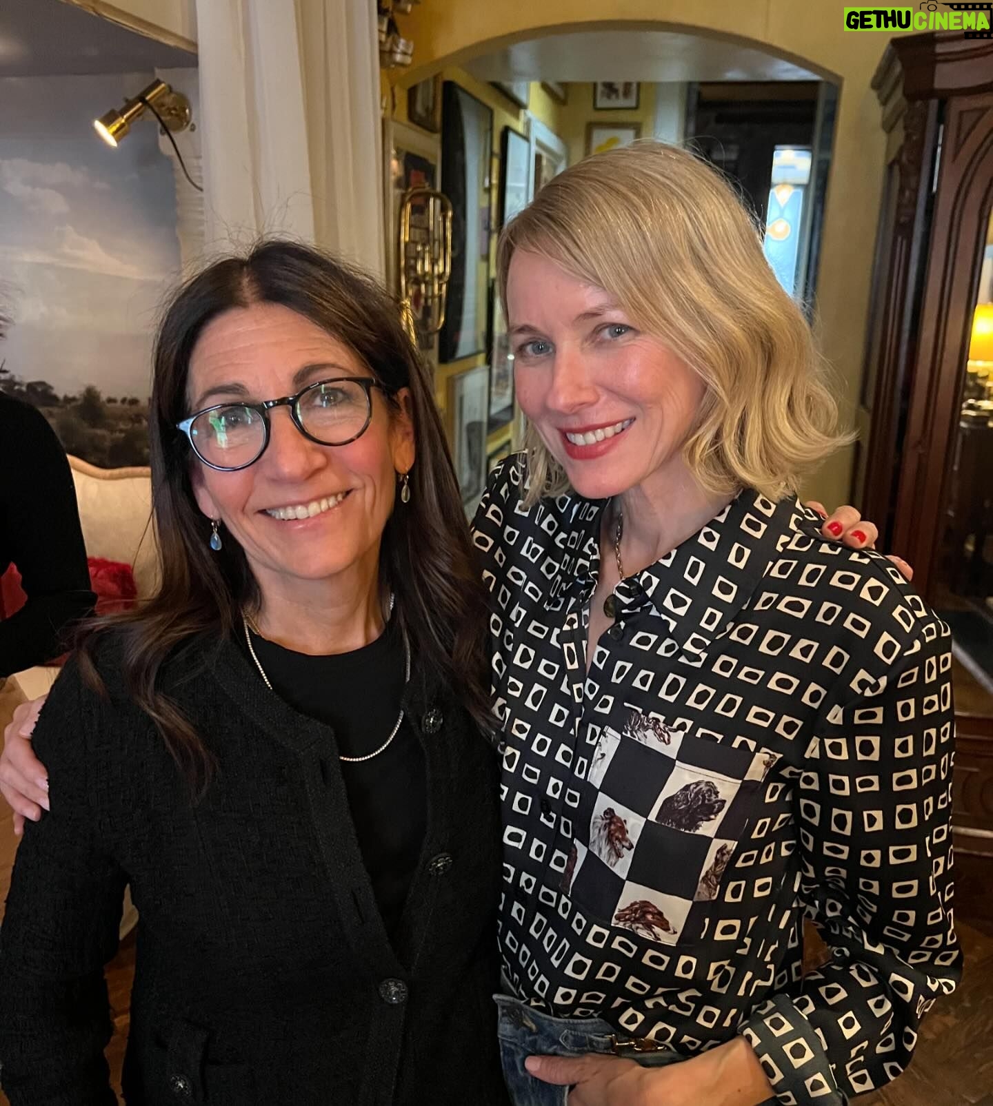 Naomi Watts Instagram - Sipping tea and chin wagging with a mighty group of impressive women. Stories shared of how stepping into vulnerabilities and fears can be the perfect way to tell your story. Thank you @gloriasteinem and @justbobbidotcom for hosting such a wonderful afternoon ♥️