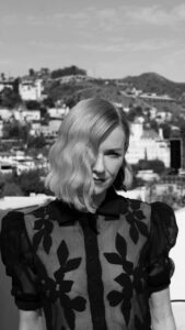 Naomi Watts Instagram - Fun in the LA sun, supporting my leading man at the @sagawards. And thanks to this excellent team for making me feel swell ❤️ @renatocampora @marywilesmakeup @tlsutter @jeanannwilliams