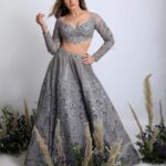 Nargis Fakhri Instagram – A captivating vision of grace and glamour! Nargis Fakhri dazzles on the cover of Wedding Vows magazine.

Magazine:  @weddingvows.in 
Muse: @nargisfakhri
Founder & CEO: @itsme_daksh 

Photography @ishanzaka
Fashion Editor / Stylist: @sshorewala
Words: @farvi_wadhwa
MUA: @makeup.yasmin 
Hair: @shefali_hairstylist.81 

Video: @anuragkanoje18 @navi.nphotography
Production: @ssfashionstudiobyshrreeya 
Assistant Stylist: @hopeandfaith_arts
Decor: @discoveryevents @yashgandhi94

Location: @pixyl_media
Manager @mahakbrahmawar 
Artist Reputation Management: @media.raindrop
For Wedding Vows: @farvi_wadhwa

Cover :
Outfit @adaaraofficial
Jewels @solitariodiamonds
Glinares @shisenfox
Bag @lovetobag
Shoes @chaljooti