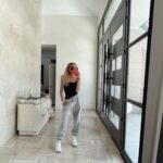 Nastia Liukin Instagram - weekend files 🕵🏼‍♀️📂✨