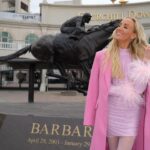 Nastia Liukin Instagram - #NastiaCup takes The Kentucky Derby @derbymuseum 💕👒🐎 The best night celebrating all of this year’s qualifiers @churchilldowns! More pics to come :)