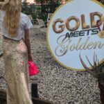 Nastia Liukin Instagram - gold meets golden ft: a diy crop @la28games tee, @taylorbisciotti, and a lovely man on his afternoon jog 🙃