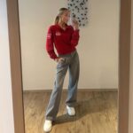 Nastia Liukin Instagram - around the world and back in forty eight hours with @delta ✈️🇫🇷🌎 #deltapartner