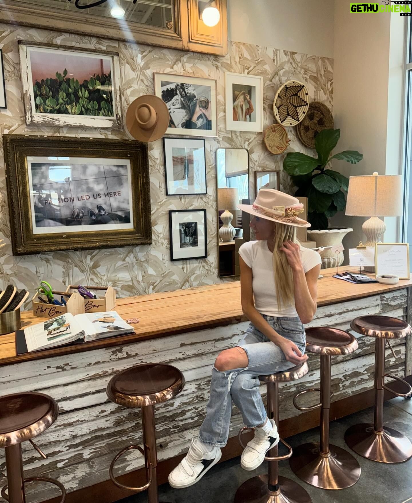 Nastia Liukin Instagram - Spent the day wandering around Frisco after the @wogagymnastics Classic/Liukin Invitational and had SO much fun. This city is rich and vibrant, and I’m so proud of the incredible destination that it has become. Sharing my ideal itinerary for a trip to Frisco below (and in Stories) if you’re ever in town! @visitfriscotx STAY: @omnifriscothestar or @omnipgafriscoresort DO: make a hat at @fleastyle at @thestarinfrisco, play a round @officialpgafrisco, catch me (!!) on the Frisco Past and Present Mural in The Rail District along with so many incredible small businesses, and relax at the Mokara spa @omnipgafriscoresort EAT: room service breakfast @omnifriscothestar, lunch @trufirekitchenandbar, drinks @trickriderfrisco, dinner @heritagetable