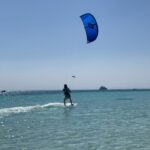 Natalia Janoszek Instagram - Team downwind🪁🤟🏻 Przez ostatni tydzień miałam przyjemność testować sprzęt @nobile_kiteboarding na nowy sezon i duma mnie rozpiera, że firma z mojego rodzinnego Bielska robi sprzęt na światowym poziomie będąc jednym z liderów na rynku. Nowe latawce i deseczka NHP23-perfekcja👌🏼 #kitesurfing #trip #redsea @tropical_safari_ #toniejestpostsponsorowany