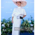 Natalia Reyes Instagram – Madrid como si no estuviera haciendo clima de verano.. 👒 

#Glowscot

@mrjuanvidal @goneabad @fabracomunicacion @theglowfilter