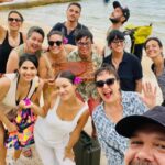Natalia Reyes Instagram - Ayer fue el #DíaMundialDelSíndromeDeDown y lo celebramos estrenando #3Amigues, un programa que tiene como anfitrión al gran @pablocastroiregui995, barista, chef, emprendedor y un conversador con gran sentido del humor y a la maravillosa @lauracinsignares que nos enseño a hacer el mejor enyucao del mundo 🤤 Es urgente que como sociedad ampliemos los espacios, diálogos y consciencia sobre la dignidad y el valor de la problación neurodiversa y su inserción socio-laboral. Por un mundo más empático, inclusivo y a favor de la diversidad 💫 🧦 • Yesterday was the #WorldDownSyndromeDay and we celebrated it by premiering #3Amigues, a tv show hosted by the great @pablocastroiregui995, barista, chef, entrepreneur with a great sense of humor and the wonderful @lauracinsignares who taught us how to make the best ‘enyucao’ in the world 🤤 (my favorite dessert) It is urgent that as a society we expand the spaces, dialogues and awareness about the dignity and value of the neurodiverse population and their socio-labor insertion. For a more empathetic, inclusive world in favor of diversity 💫 🧦 #Inclusion #Diversidad #DíaMundialSíndromeDeDown #Diversity