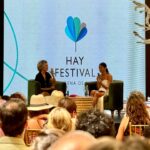 Natalia Reyes Instagram - Un pequeño resumen de lo que fue el fin de semana pasado @hayfestivalcartagena 📚 Celebrando a una mujer que ha desafiado todo con su brillantez e inagotable talento @margaritarosa.defrancisco, muchos amigos, empezando a celebrar a Gabo, el orgullo que sentimos por @amaliaandrade_ y el agotamiento de Isla tras tantas actividades no se lo pierdan 🤣 • A recap / @hayfestival 📚 Celebrating a woman who has challenged everything with her brilliance and endless talent @margaritarosa.defrancisco, Gabo, many friends, the pride we feel for @amaliaandrade_ and Isla’s exhaustion after so many activities, don’t miss it ;) #HayFestival
