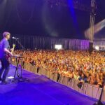 Natalie Imbruglia Instagram - The tent was full of love at @randrcircus in Sheffield yesterday!! So much fun… best crowd this year ❤️⭐️🥰 And thanks @hendersonsrelish for my personalised bottles in dressing room! ❤️👌🏼 Styling: @fredericalovellpank Dress: @dreamsisterjane Shoes: @givenchy 📸 @karenrossiter