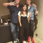 Natalie Imbruglia Instagram - Backstage giggles with @thecardigansofficial @mangolito72 @motoboymusic ❤️⚡️