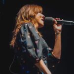 Natalie Imbruglia Instagram - “Oh what a night🎶”… Thank you Launceston! Such a warm crowd in Tasmania last night AND I had a much needed catch up with my sister @lauraimbruglia too! A fun night of Karaoke at The Irish was had by all!! First 3 pics by @elfie_germein 💜 The rest by @karenrossiter Styling @fredericalovellpank @thecorrsofficial TOUR OZ/NZ 💜🎶 @thetonichilds 🦄 @germeinsisters 🦋