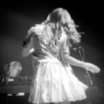 Natalie Imbruglia Instagram - There was magic in the air at Adelaide Entertainment Centre last night! @thecorrsofficial Tour OZ/NZ 💚✨ THANK YOU ADELAIDE 💙💥 Styling: @fredericalovellpank Dress: @dreamsisterjane Shoes: @giuseppezanotti 📷🎥: @karenrossiter 💜